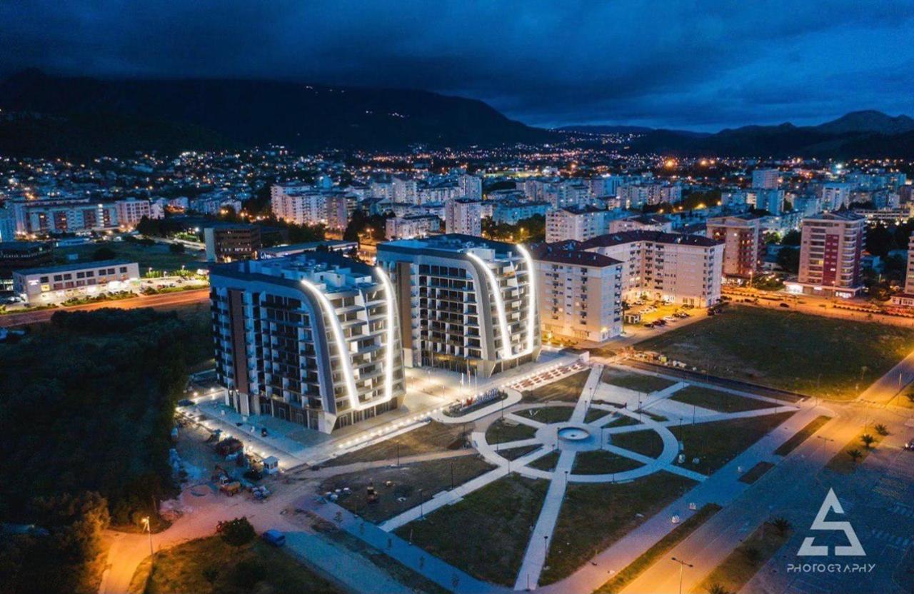 Suncoast Suites Бар Экстерьер фото